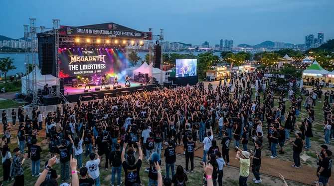 부산국제록페스티벌 2026: 메가데스와 더 리버틴스의 라인업과 일정